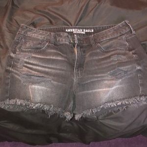 American Eagle Tomgirl Midi shorts